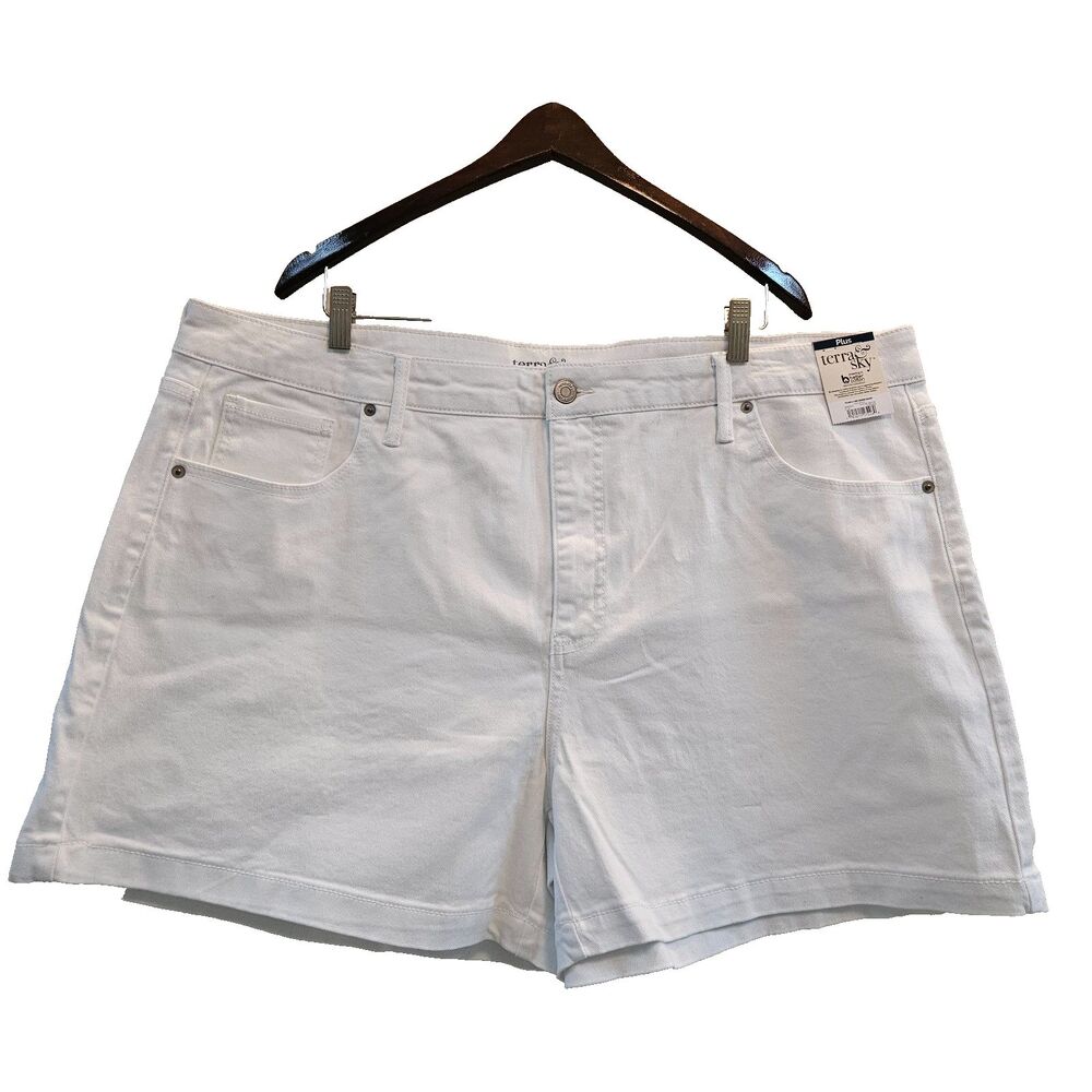 NWT Terra & sky Vivid White A-line Denim Shorts Women SZ 22W Beach, Vacation